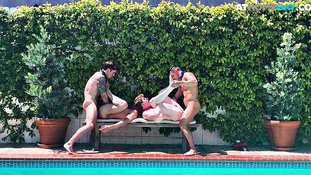 Home studs enjoy bareback outdoor orgy by the swimming pool