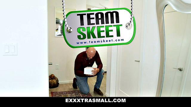 Boning Petite Teen Braceface