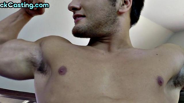 Amateur tattooed jocks fuck each other at home