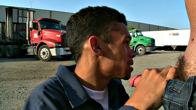 Skinny Black amateur picked up and fucked outdoors for cash