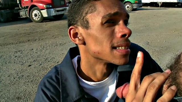 Skinny Black amateur picked up and fucked outdoors for cash