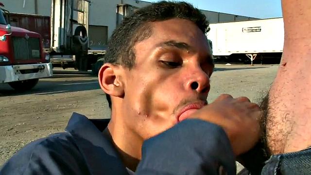 Skinny Black amateur picked up and fucked outdoors for cash