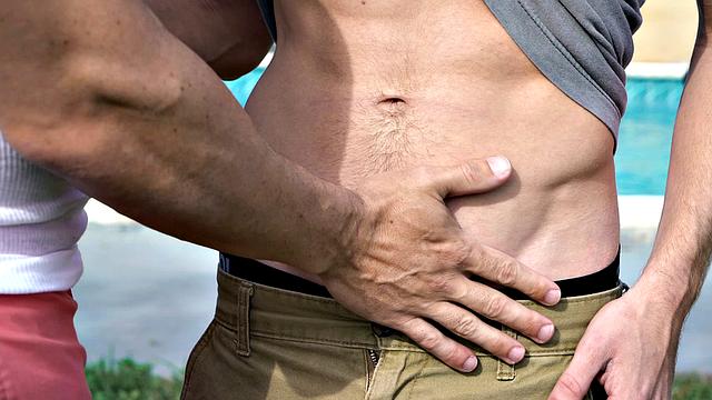 Giving it To My Man Chapter 1: Yard Work