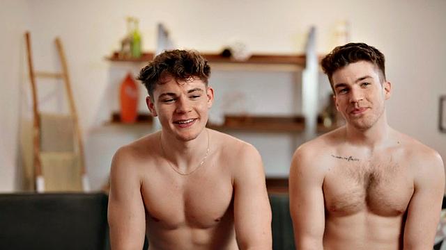 Cute assrimming and assfingering hunk
