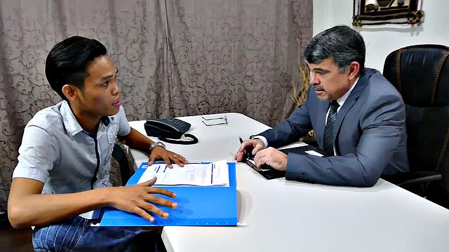 Daddy Fucks Accountant