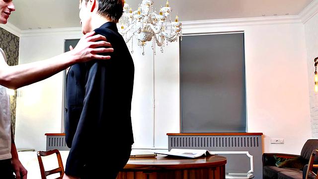 TUTOR4K. Prankster hides tutors glasses and fucks mature woman