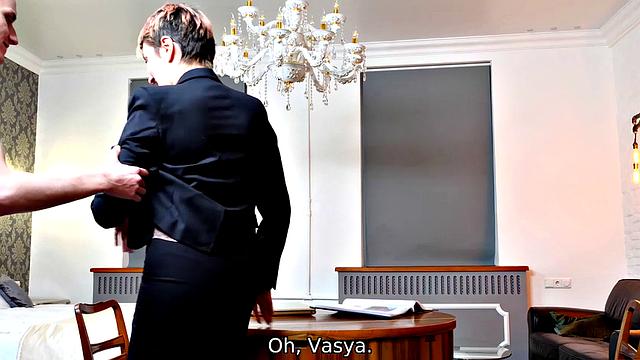 TUTOR4K. Prankster hides tutors glasses and fucks mature woman