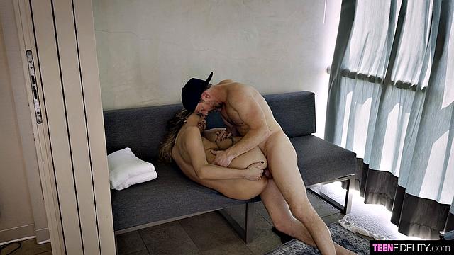 Kimora's Intense Creampie