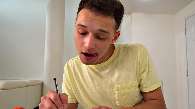 Inked cockhungry stepmom pussypounded