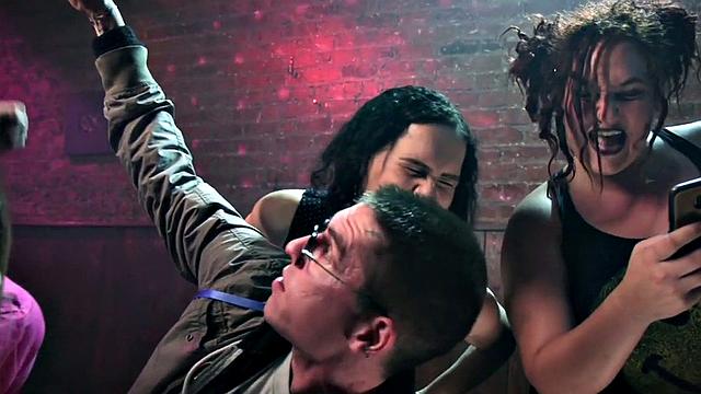 Analgaping dyke strapon fucked by MILF in pantyhose