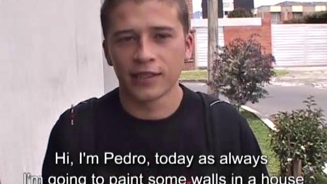 Педро и Питер решили выяснить, у кого ствол внушительнее