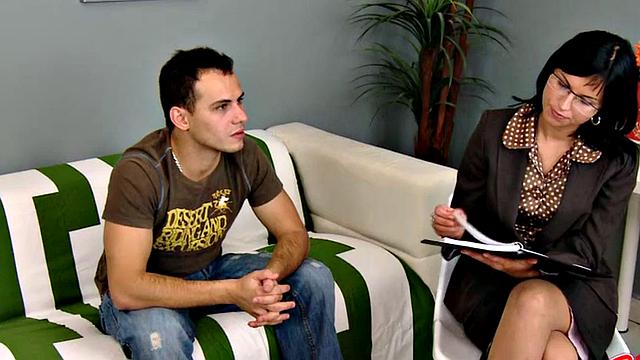 Mean CFNM dommes peg sub for money loan