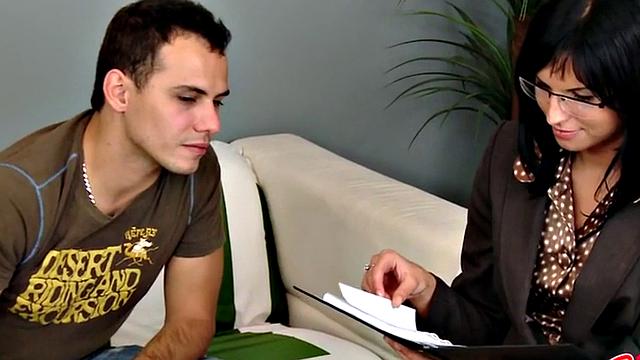 Mean CFNM dommes peg sub for money loan