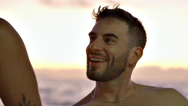 Amateur jock fucks and throats after yachting trip in 4some