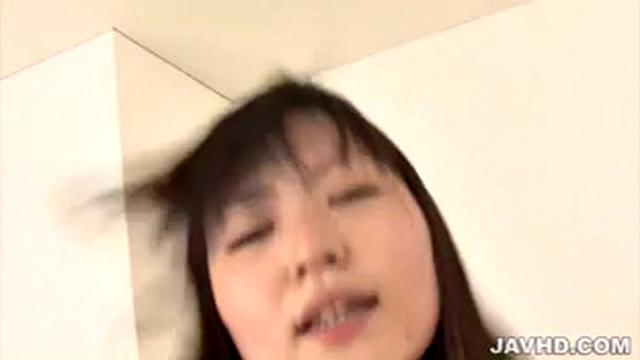 巨乳女子校生朝香涼～強制潮吹き＆連続中出し