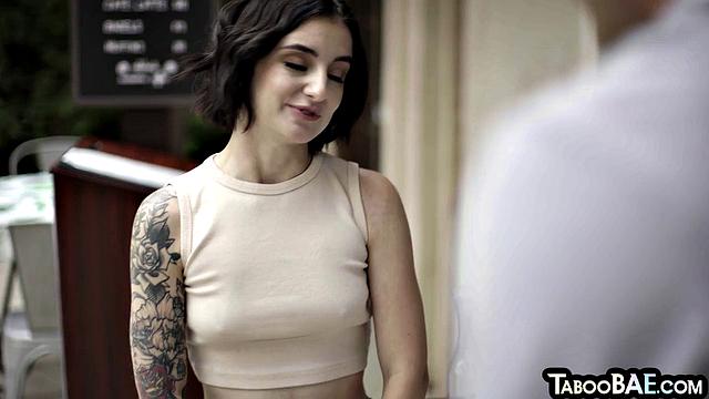 Cum-thirsty babe cockriding lover's cock