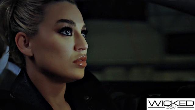 Wicked - Uber Driver Blake Blossom Gets Fucked in Her Car