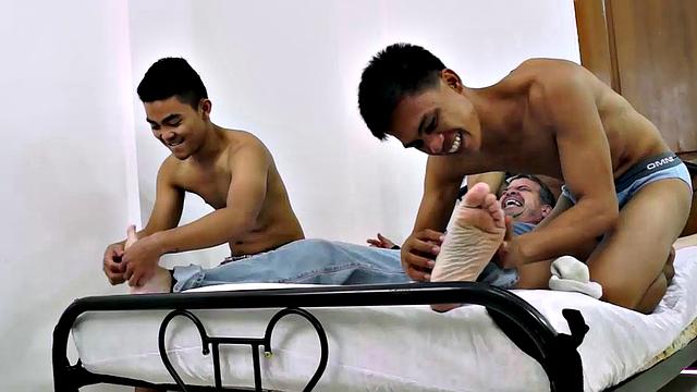 Daddy Mike Gang Gets Tickled