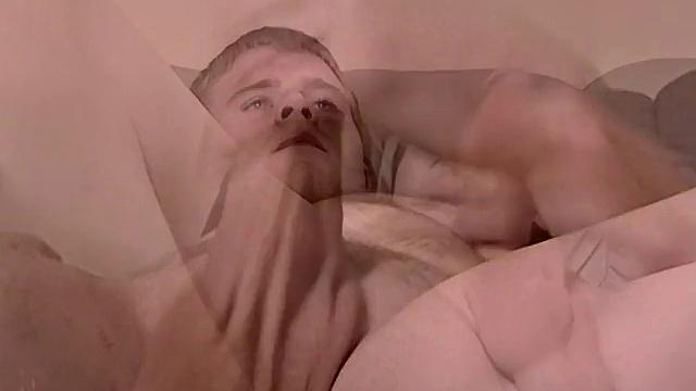 Стрейт Кит выжимает сок - Keith