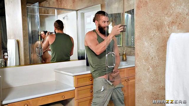 Jog Threesome Pick Up