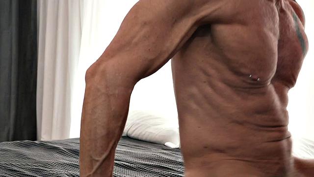 Inked and muscled daddy bareback fucked by 21yo twink