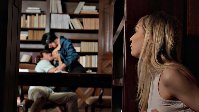 Office ladies in threesome with perverted boss