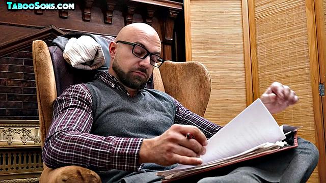 Horny twink cocksucking nasty DILF