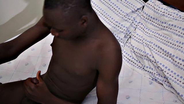 Amateur African 21yo twink solo wanks till cumshot