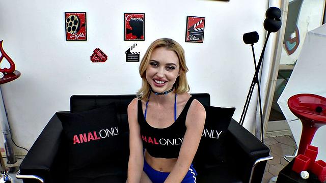 Anal Chloe