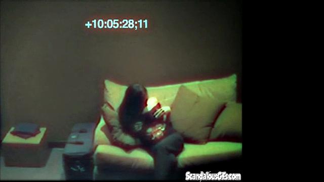 Sexy Babe Fingering her pussy on sofa