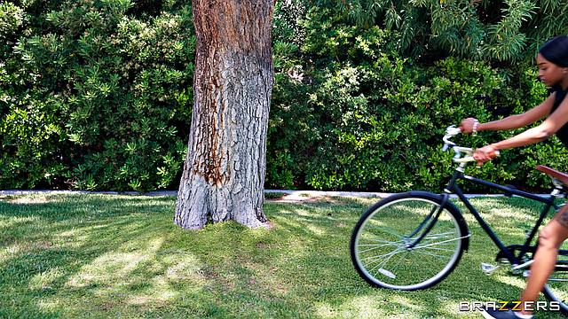 Cyclist Sweat Leads To Shower Sex