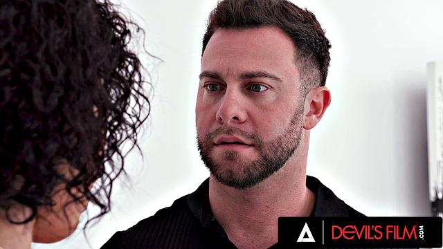 Teen Girl Alexis Tae Gets Her Pretty Ass Pounded By Employee