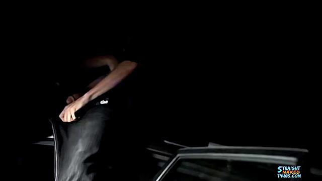 Стрейт молодые американские гопники, любительское видео: Билли да Кидд, Т и Уайли - голая поездка