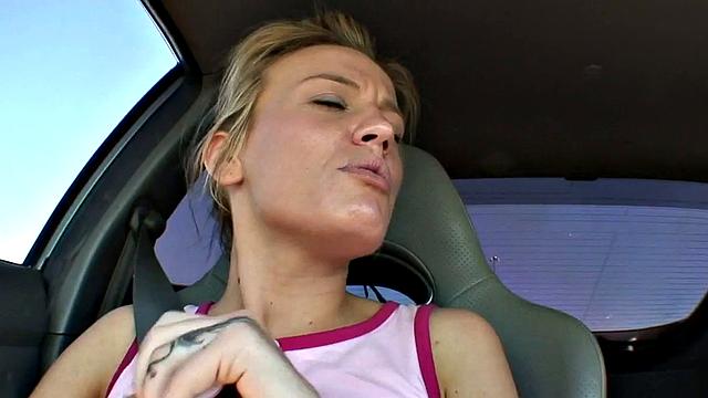 Три дня с порнозвездой Холли Уэллин - она сходит с ума от секса