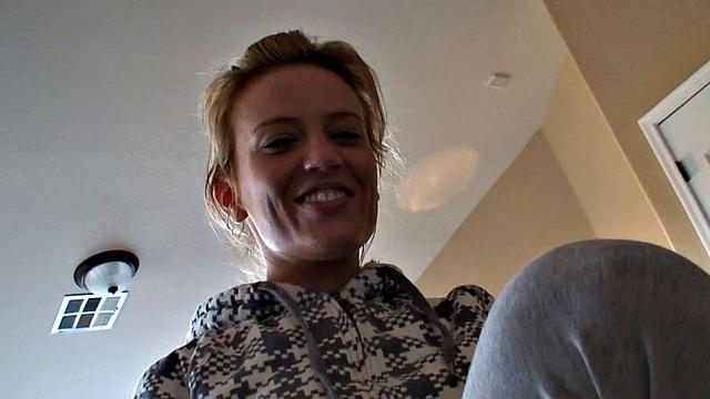 Dating Pornstar Holly Wellin