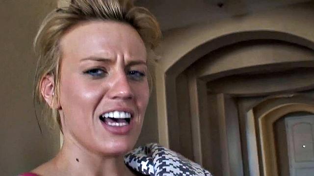 Dating Pornstar Holly Wellin