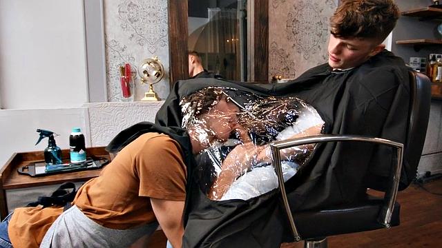 21yo gay hair stylist barebacked by client at salon