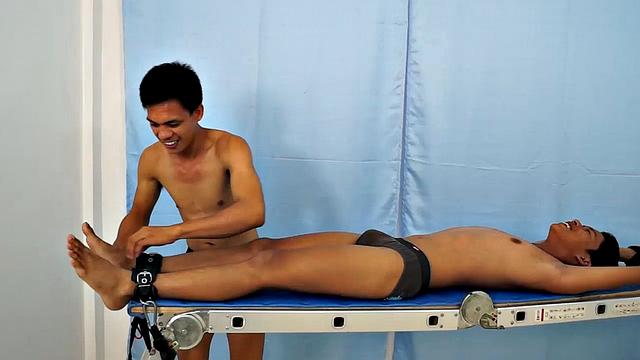 Gang Tickling Session