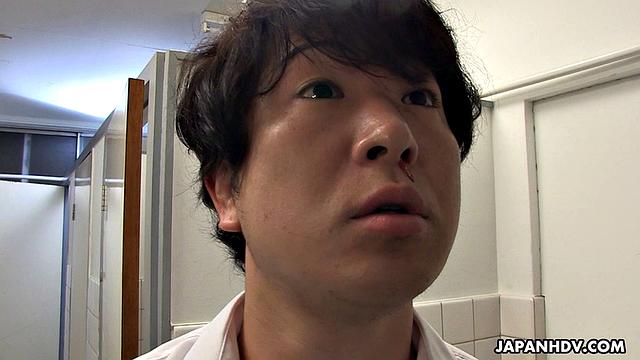 School girl Kaede Oshiro rides guy at the toilet