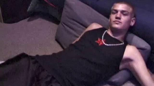 Amateur Lance Jerk Off Session