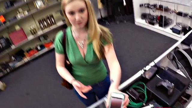 Busty teen pawner sucking manager before bent over desk