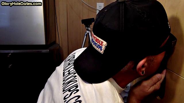 Auntie cocksucking at gloryhole