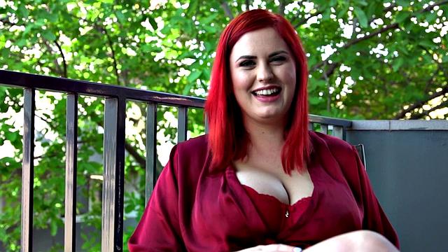 Tit Chat With Alexsis