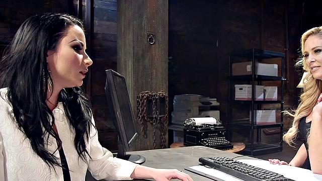 Lez domina fucks GFs wet pussy with dildo stick