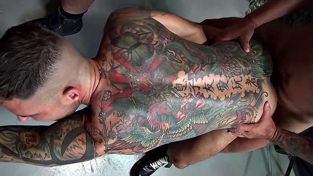 Court Martial Gang Fuck - Часть 4 - Оргия с Сильвером Стилом и Шоном Дураном
