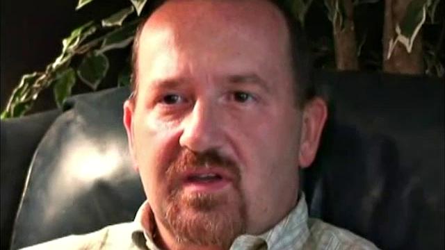 He calls himself a computer geek, but this friendly fellow with the nice smile can probably do more. Intelligent and warm, Joe is 42 years old, 5' 7", and 190 pounds of pure bear material.  He gets off watching women smoke, even fully dressed.