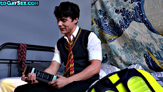 College stud barebacked in dorm by BF till cumshot