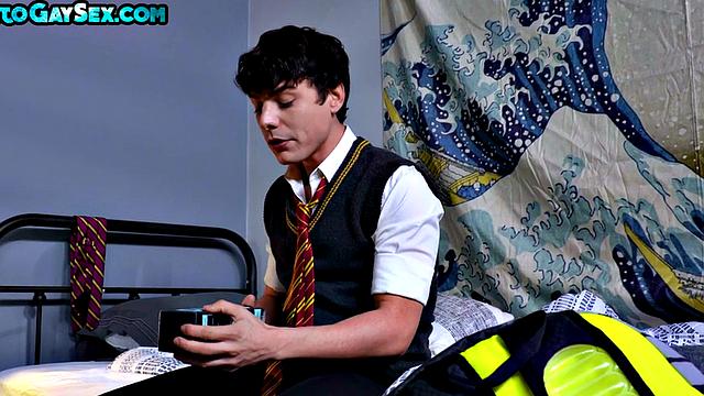 College stud barebacked in dorm by BF till cumshot