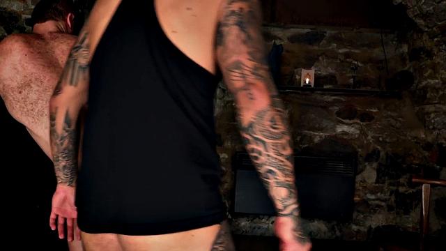 Tattooed guy fucked by muscular man in tight asshole