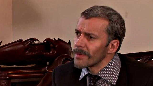 Jennifer Sweet Lets Older Man Fuck Her Gaping Butt